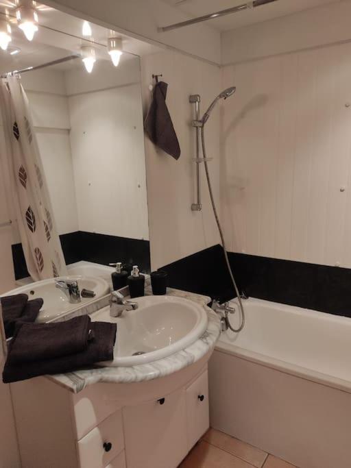 Appartement Velleron-4 Personnes Kültér fotó